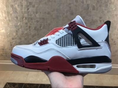 Air Jordan 4-370